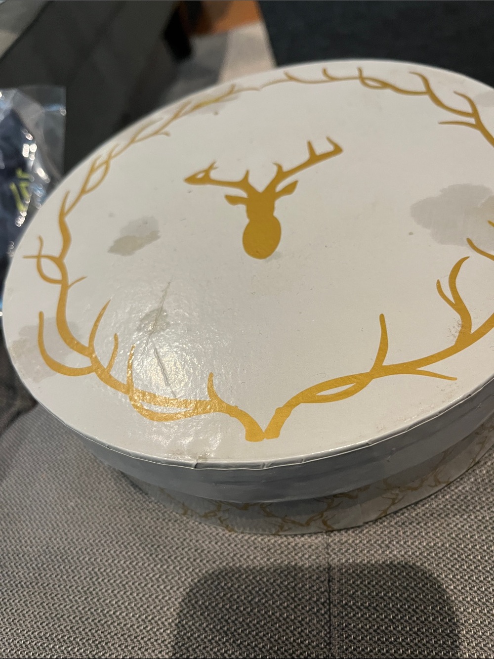 Z Gallerie White and Gold set 4 appetizer plates
